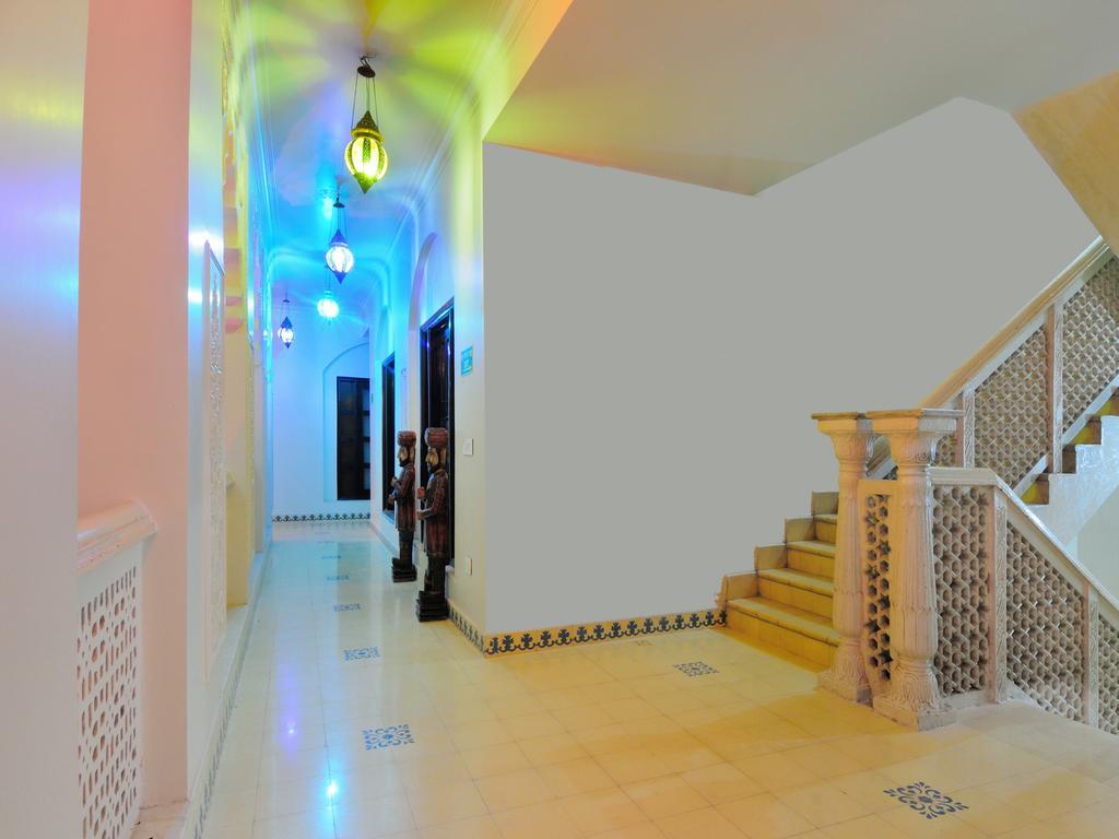 Staybook-Jyoti Mahal A Heritage Hotel Nowe Delhi Zewnętrze zdjęcie