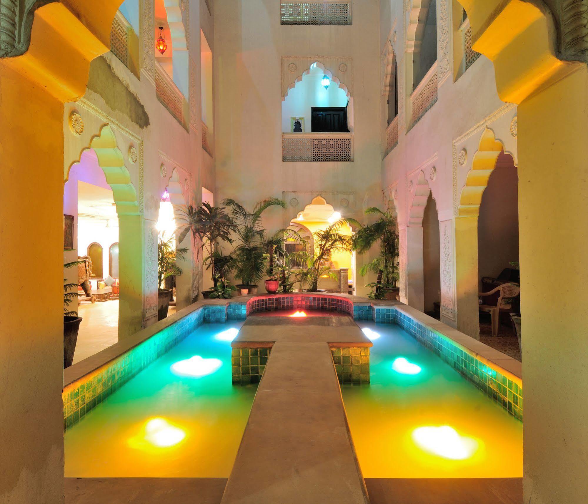 Staybook-Jyoti Mahal A Heritage Hotel Nowe Delhi Zewnętrze zdjęcie